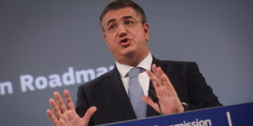 Tzitzikostas, creare entro 2040 rete ferroviaria europea più veloce