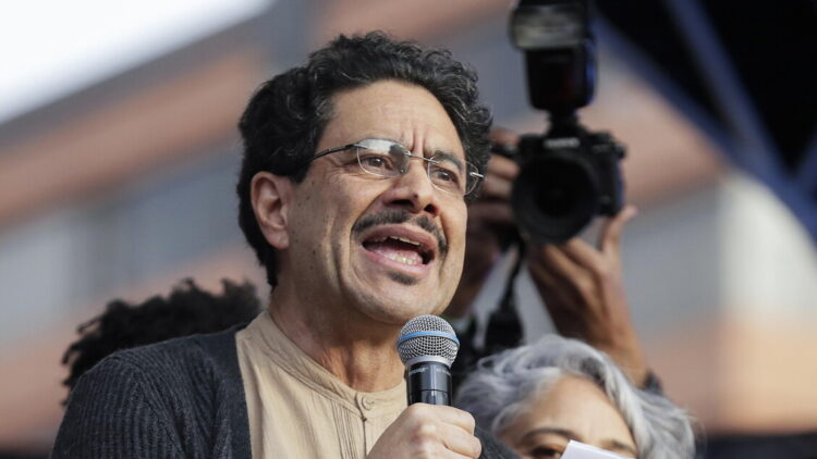 Colombia, il Consiglio elettorale esclude Iván Cepeda dalle primarie della sinistra