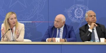 Sicurezza, ok del governo alle misure. Meloni: “Lo Stato non gira la testa”, Nordio: “Evitare il ritorno delle Br”