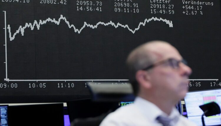 Spread Btp-Bund a 61 punti base, i rendimenti nel giorno dell’asta dei Bot