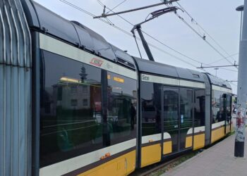 Un altro tram esce dai binari a Milano, terzo incidente in dieci giorni