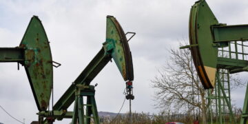 Il petrolio chiude in rialzo a New York a 94,48 dollari