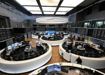 Borse, l’escalation in Medio Oriente incendia i prezzi del greggio