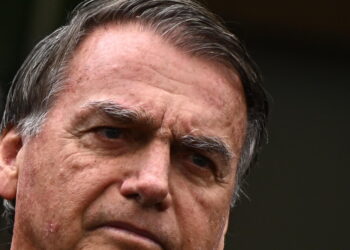 Moraes chiede parere alla Procura su eventuali domiciliari per Bolsonaro