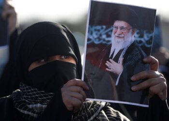 Iran, si muove l’Europa. Francia, Germania e Gb “pronte a azioni difensive”