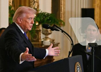 Iran, Trump: “Usa pronti per guerra lunga, non escludo truppe sul terreno”